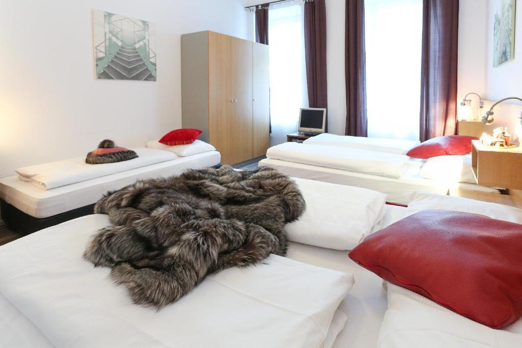 Margareten Long Stay Apartments Wina Bagian luar foto