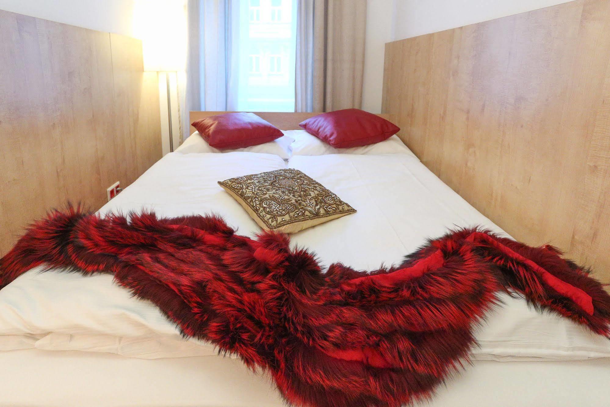 Margareten Long Stay Apartments Wina Bagian luar foto